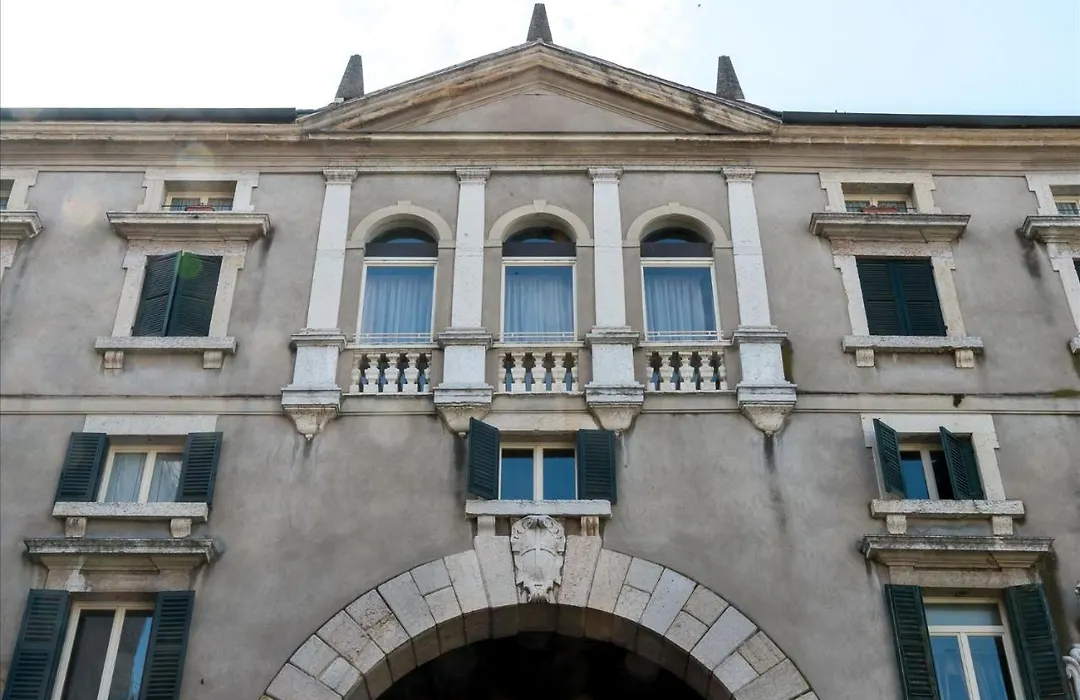 Domus Nova Verona - Italian Homing-1